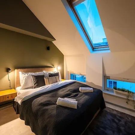Near Duomo 4bedrooms *