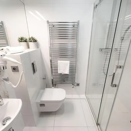 Near Duomo 4bedrooms * Milaan
