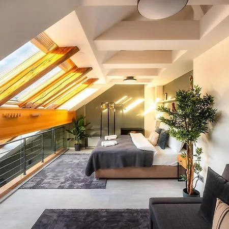 Near Duomo 4bedrooms Appartement *