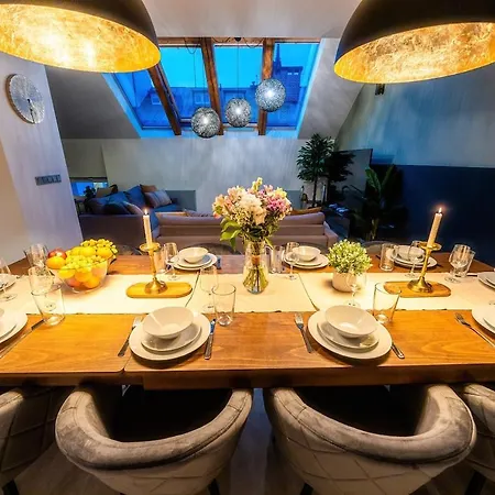 Appartement Near Duomo 4bedrooms Milaan