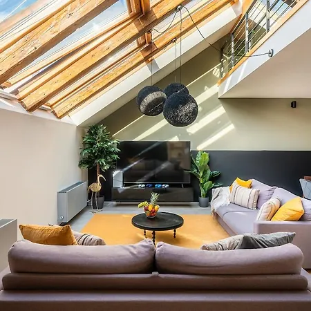 Near Duomo 4bedrooms Appartement *