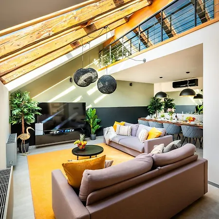 Near Duomo 4bedrooms *